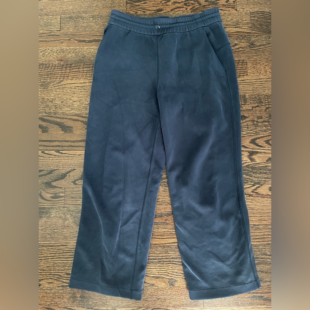 Lululemon softstreme crop pants